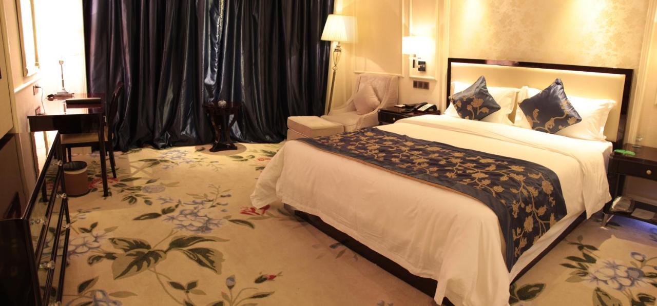 Century Palace Hotel Huizhou  Exterior photo