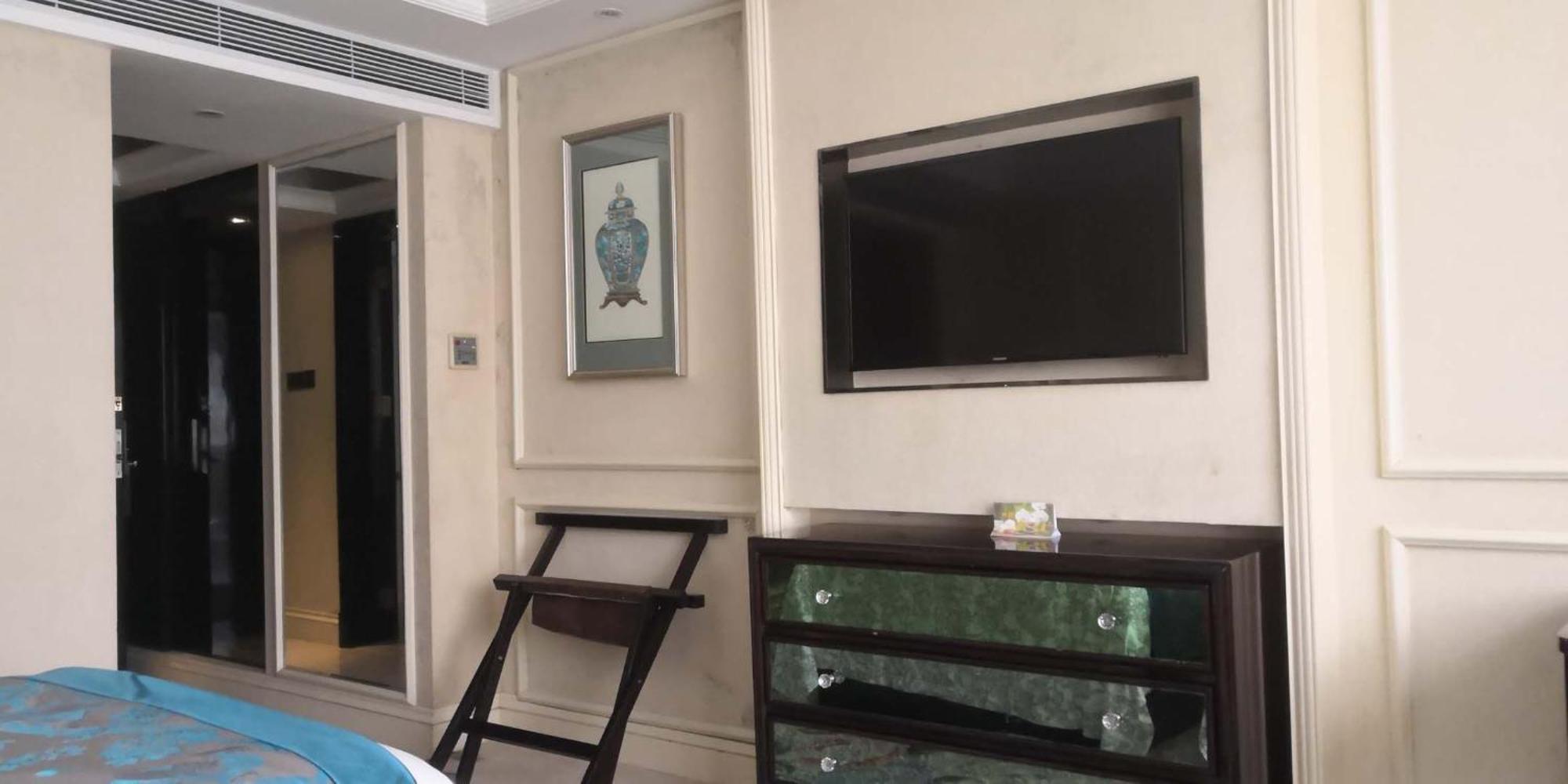 Century Palace Hotel Huizhou  Exterior photo